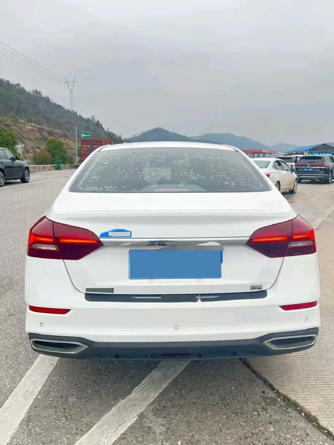 2021 BaoJun 530 1.5T 147HP L4 CVT,autocango,china used car exporter,china ev exporter,chinese used car exporter,chinese used ev exporter