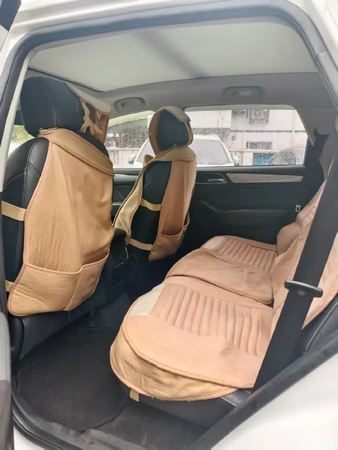 2019 Mitsubishi Eclipse Cross 1.5T 170HP L4 6MT,autocango,china used car exporter,china ev exporter,chinese used car exporter,chinese used ev exporter