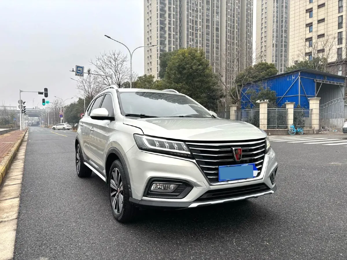 2020 Roewe i6 1.5T 169HP L4 7DCT,autocango,china used car exporter,china ev exporter,chinese used car exporter,chinese used ev exporter