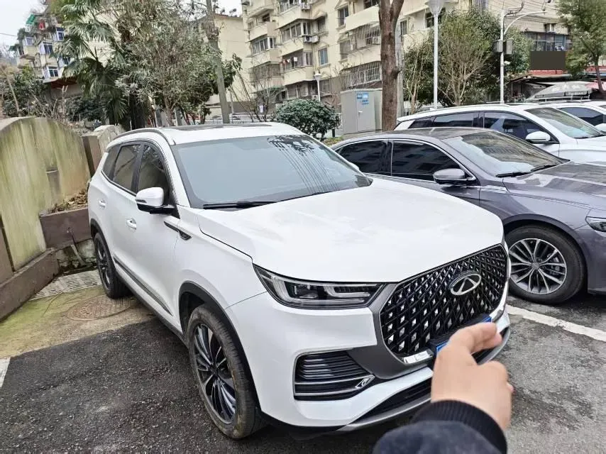 2024 Chery Tiggo 8 Plus 1.6T 197HP L4 7DCT,autocango,china used car exporter,china ev exporter,chinese used car exporter,chinese used ev exporter