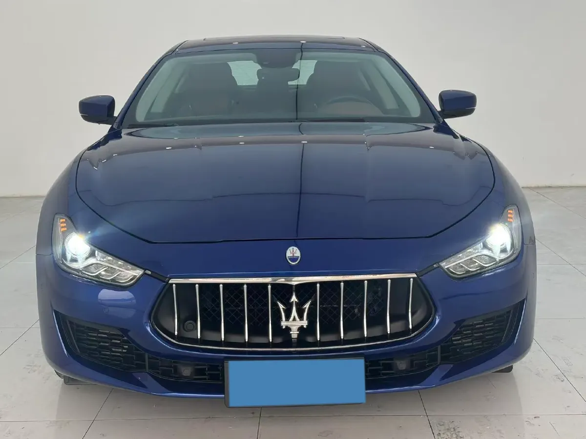 2019 Maserati Ghibli 3.0T 350HP V6 8AT,autocango,china used car exporter,china ev exporter,chinese used car exporter,chinese used ev exporter