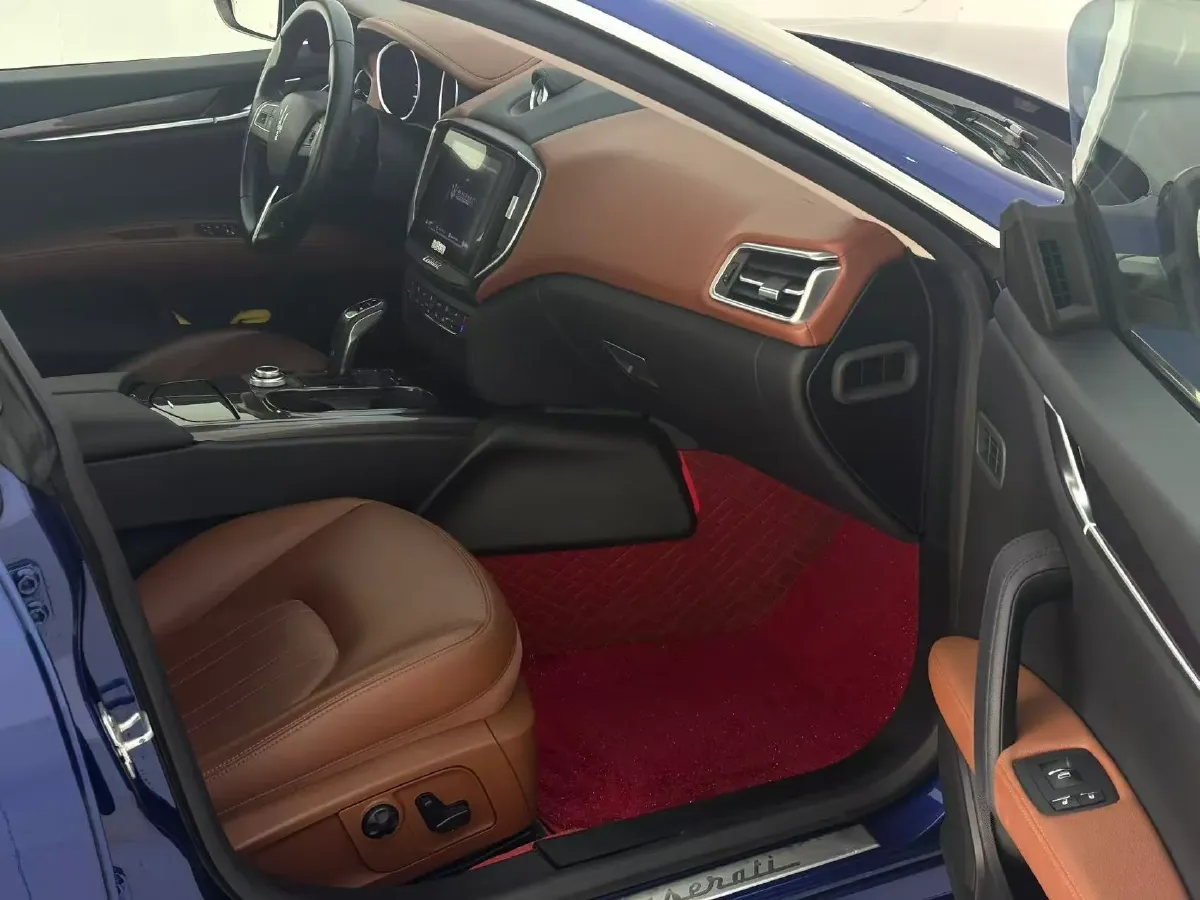 2019 Maserati Ghibli 3.0T 350HP V6 8AT,autocango,china used car exporter,china ev exporter,chinese used car exporter,chinese used ev exporter