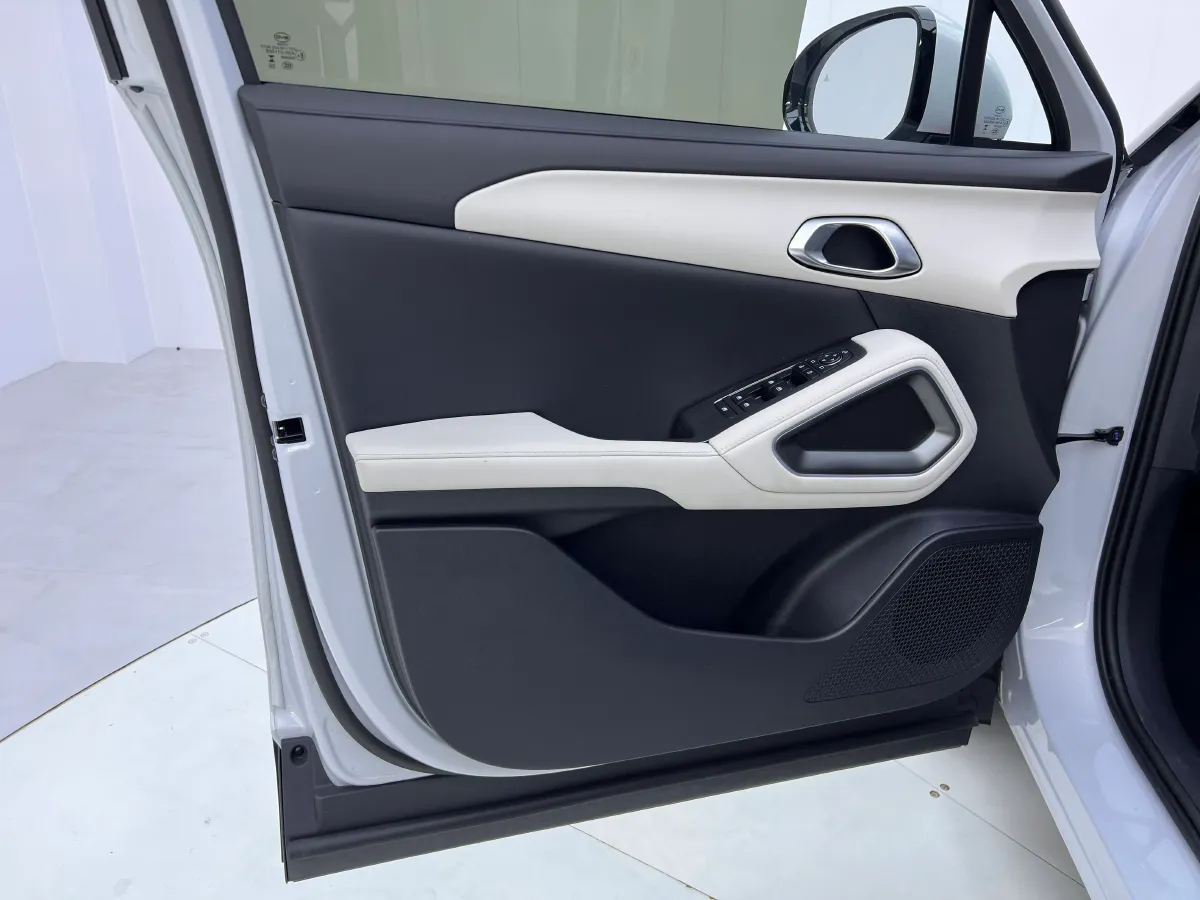 2025 BYD YuanUP BEV 45.12KWH,autocango,china used car exporter,china ev exporter,chinese used car exporter,chinese used ev exporter