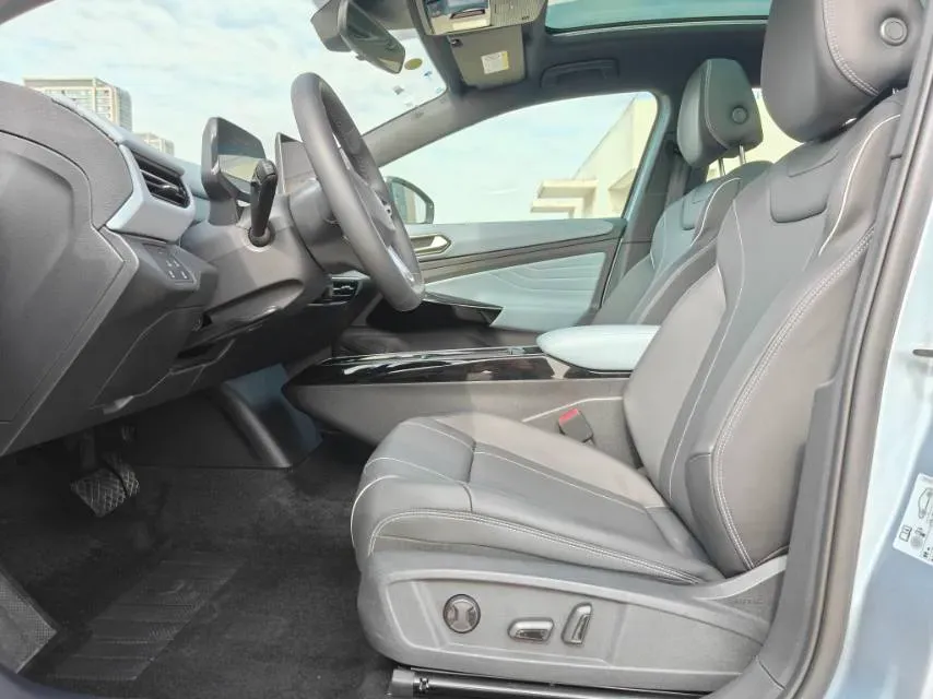 2025 Volkswagen ID.4 X BEV 52.8KWH,autocango,china used car exporter,china ev exporter,chinese used car exporter,chinese used ev exporter