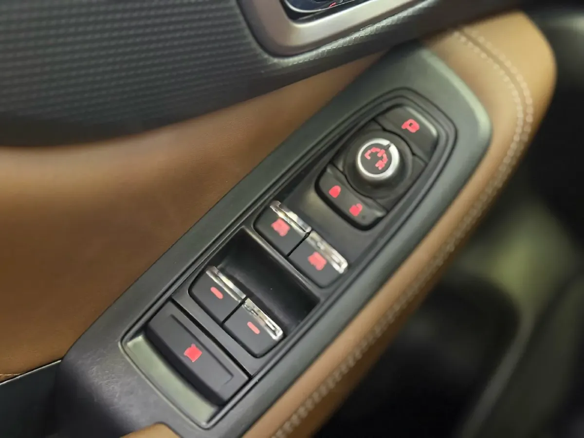 2021 Subaru Forester 2.0L 150HP H4 CVT Hybrid,autocango,china used car exporter,china ev exporter,chinese used car exporter,chinese used ev exporter