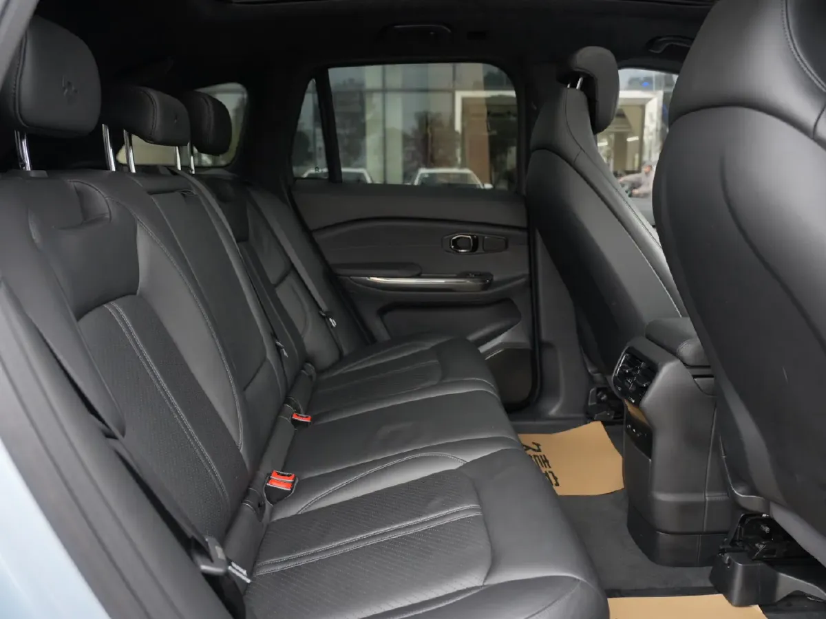 2019 NIO ES6 BEV 70KWH,autocango,china used car exporter,china ev exporter,chinese used car exporter,chinese used ev exporter