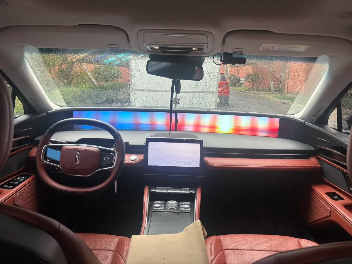 2025 Lincoln Nautilus 2.0T 282HP L4 E-CVT Hybrid,autocango,china used car exporter,china ev exporter,chinese used car exporter,chinese used ev exporter