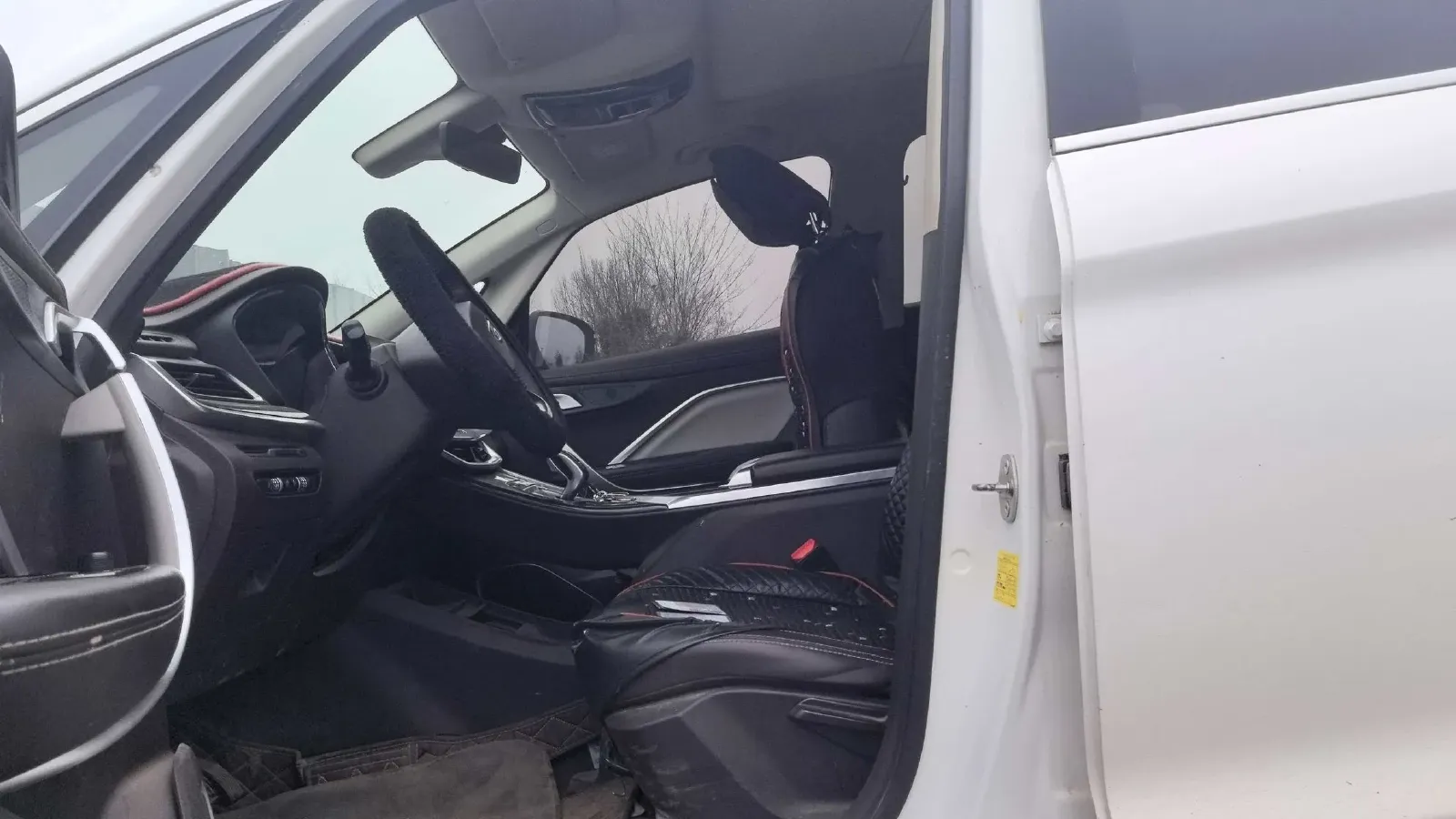 2021 Geely JiaJi 1.8T 184HP L4 7DCT,autocango,china used car exporter,china ev exporter,chinese used car exporter,chinese used ev exporter