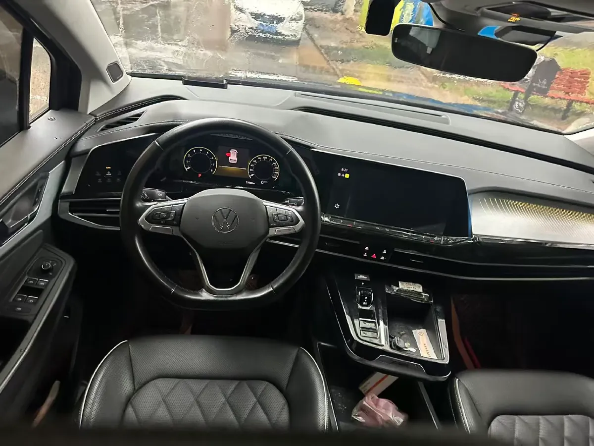 2022 Volkswagen Talagon 2.5T 299HP V6 7DCT,autocango,china used car exporter,china ev exporter,chinese used car exporter,chinese used ev exporter