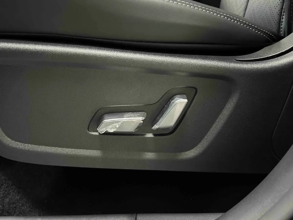 2025 FangChengBao Tai 3 BEV,autocango,china used car exporter,china ev exporter,chinese used car exporter,chinese used ev exporter