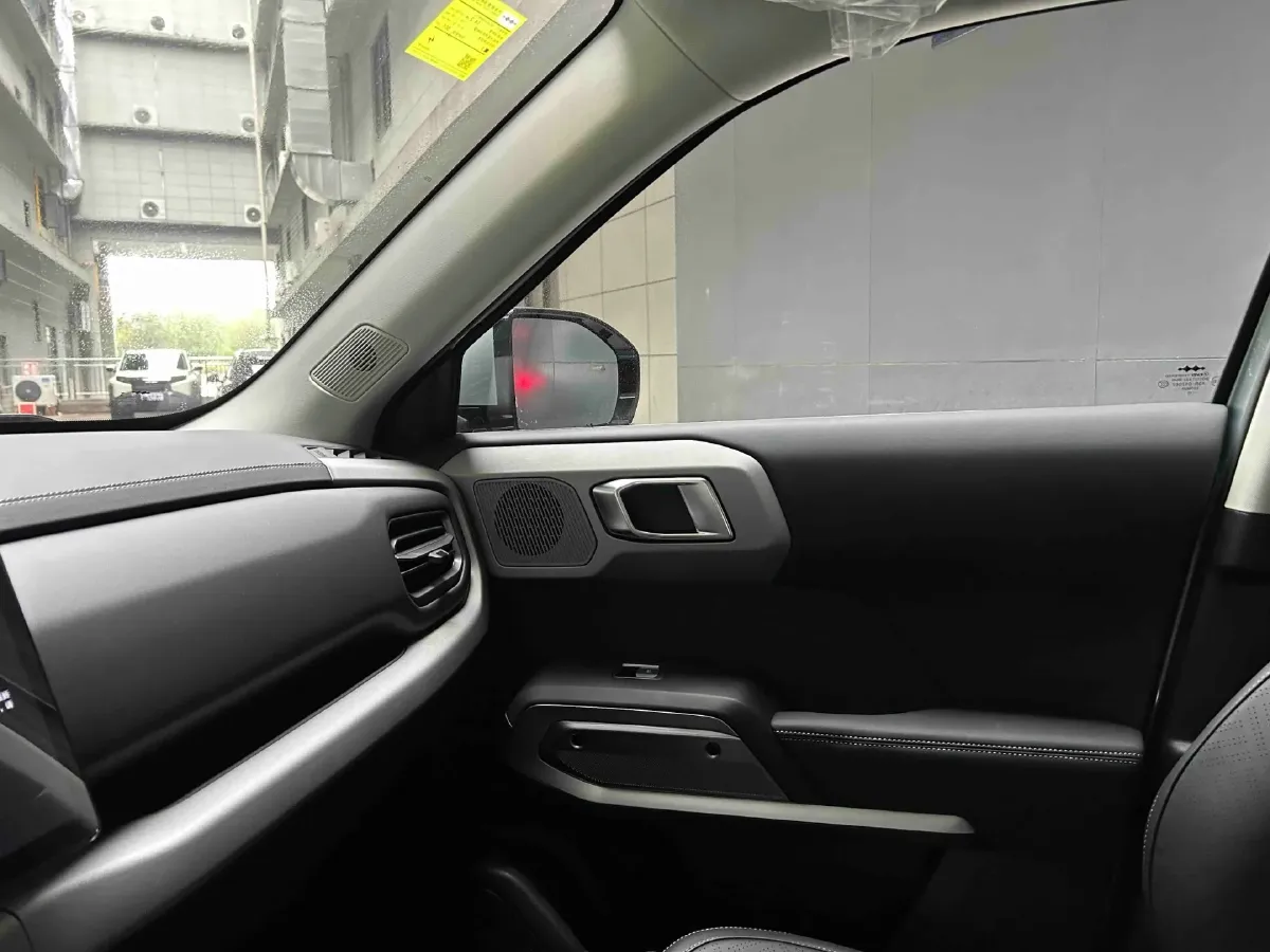 2025 FangChengBao Tai 3 BEV,autocango,china used car exporter,china ev exporter,chinese used car exporter,chinese used ev exporter