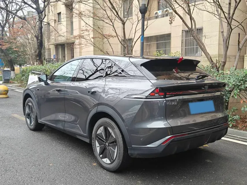 2025 Deepal S07 BEV 68.82KWH,autocango,china used car exporter,china ev exporter,chinese used car exporter,chinese used ev exporter