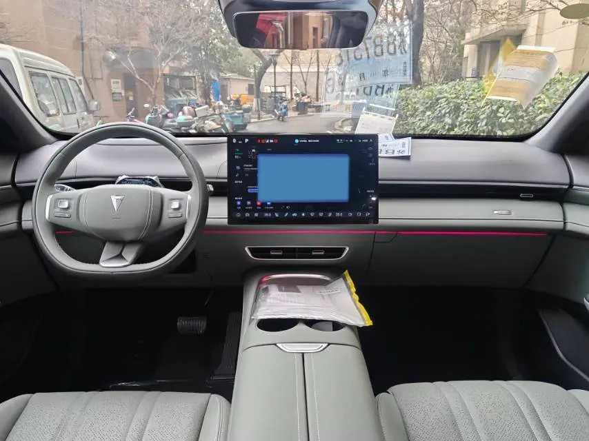 2025 Deepal S07 BEV 68.82KWH,autocango,china used car exporter,china ev exporter,chinese used car exporter,chinese used ev exporter