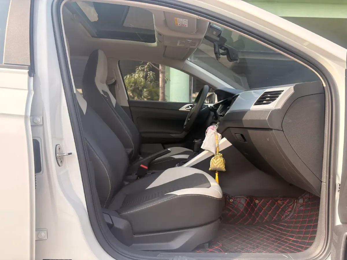 2021 Haval H6 1.5T 169HP L4 7DCT,autocango,china used car exporter,china ev exporter,chinese used car exporter,chinese used ev exporter