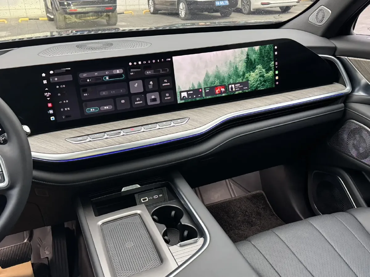 2023 WEY BlueMountain 1.5T 154HP L4 2DHT PHEV 44.5KWH,autocango,china used car exporter,china ev exporter,chinese used car exporter,chinese used ev exporter