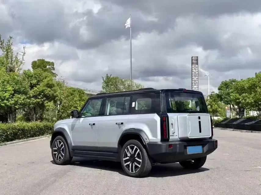 2024 JMC DaDao 2.3T 245HP L4 8AT,autocango,china used car exporter,china ev exporter,chinese used car exporter,chinese used ev exporter