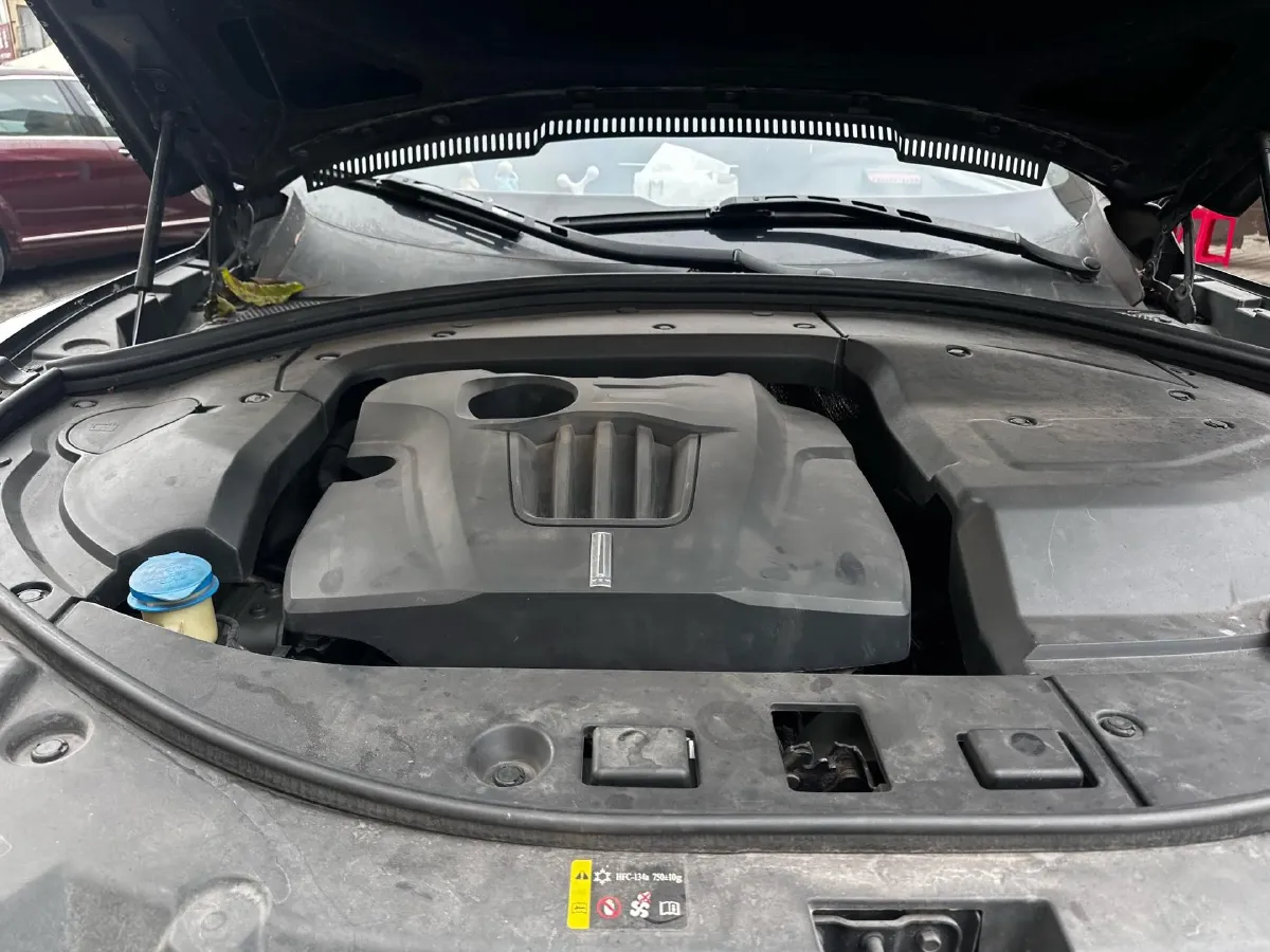 2017 WEY VV7 2.0T 234HP L4 7DCT,autocango,china used car exporter,china ev exporter,chinese used car exporter,chinese used ev exporter