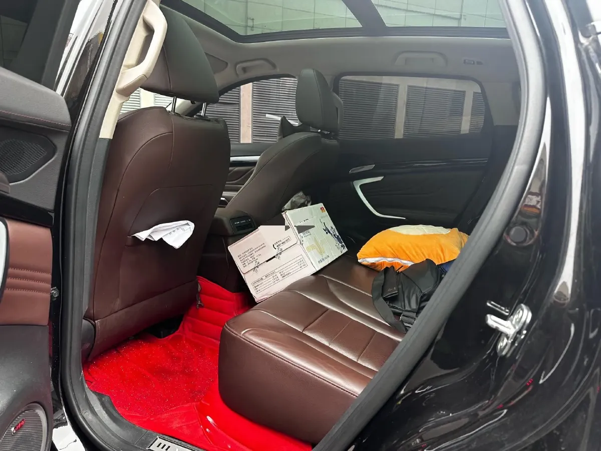 2017 WEY VV7 2.0T 234HP L4 7DCT,autocango,china used car exporter,china ev exporter,chinese used car exporter,chinese used ev exporter