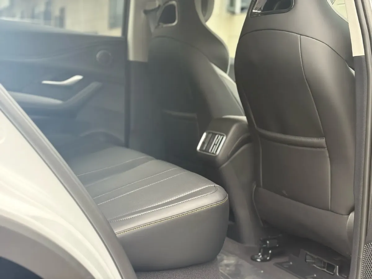 2025 BYD Sea Lion 05 DM-i 1.5L 101HP L4 E-CVT PHEV 12.9KWH,autocango,china used car exporter,china ev exporter,chinese used car exporter,chinese used ev exporter