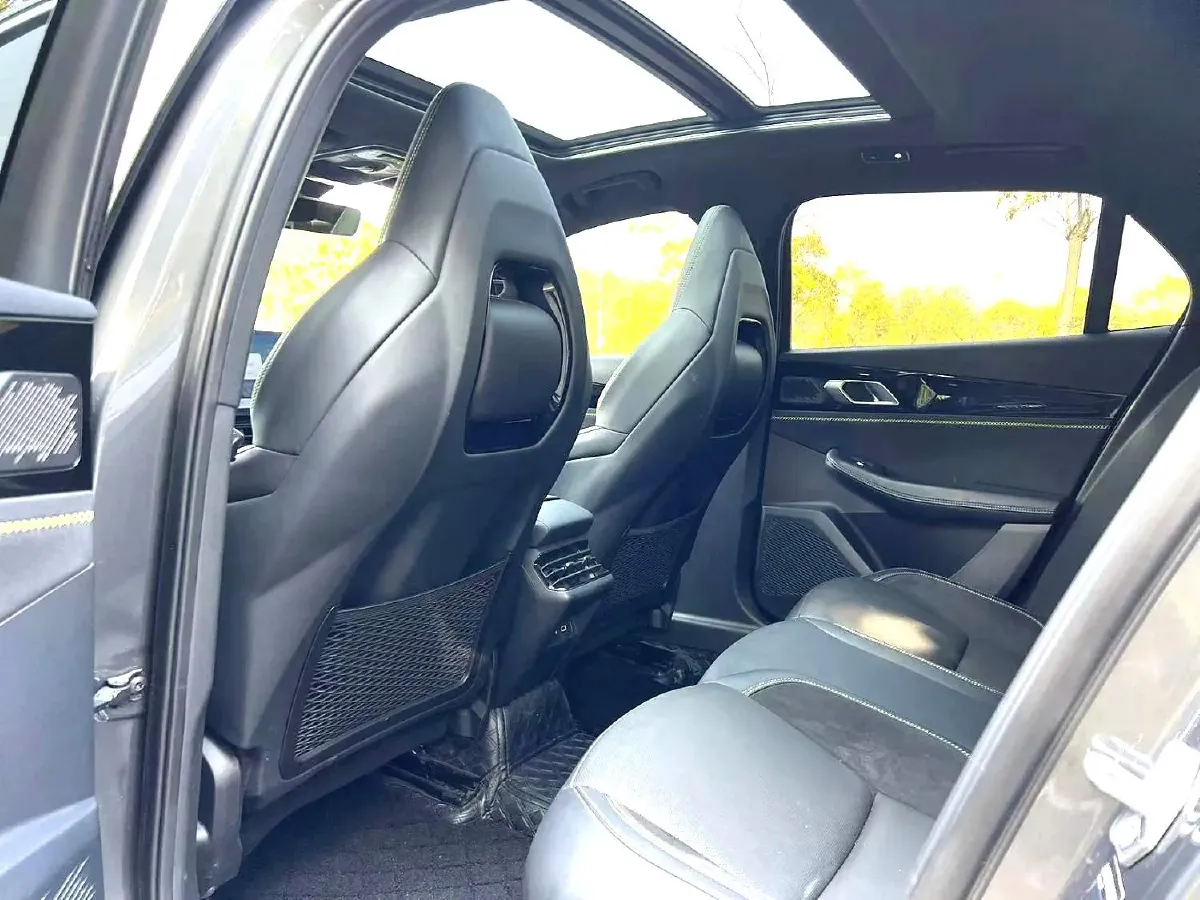 2023 MAXUS G50 1.5T 181HP L4 7DCT,autocango,china used car exporter,china ev exporter,chinese used car exporter,chinese used ev exporter