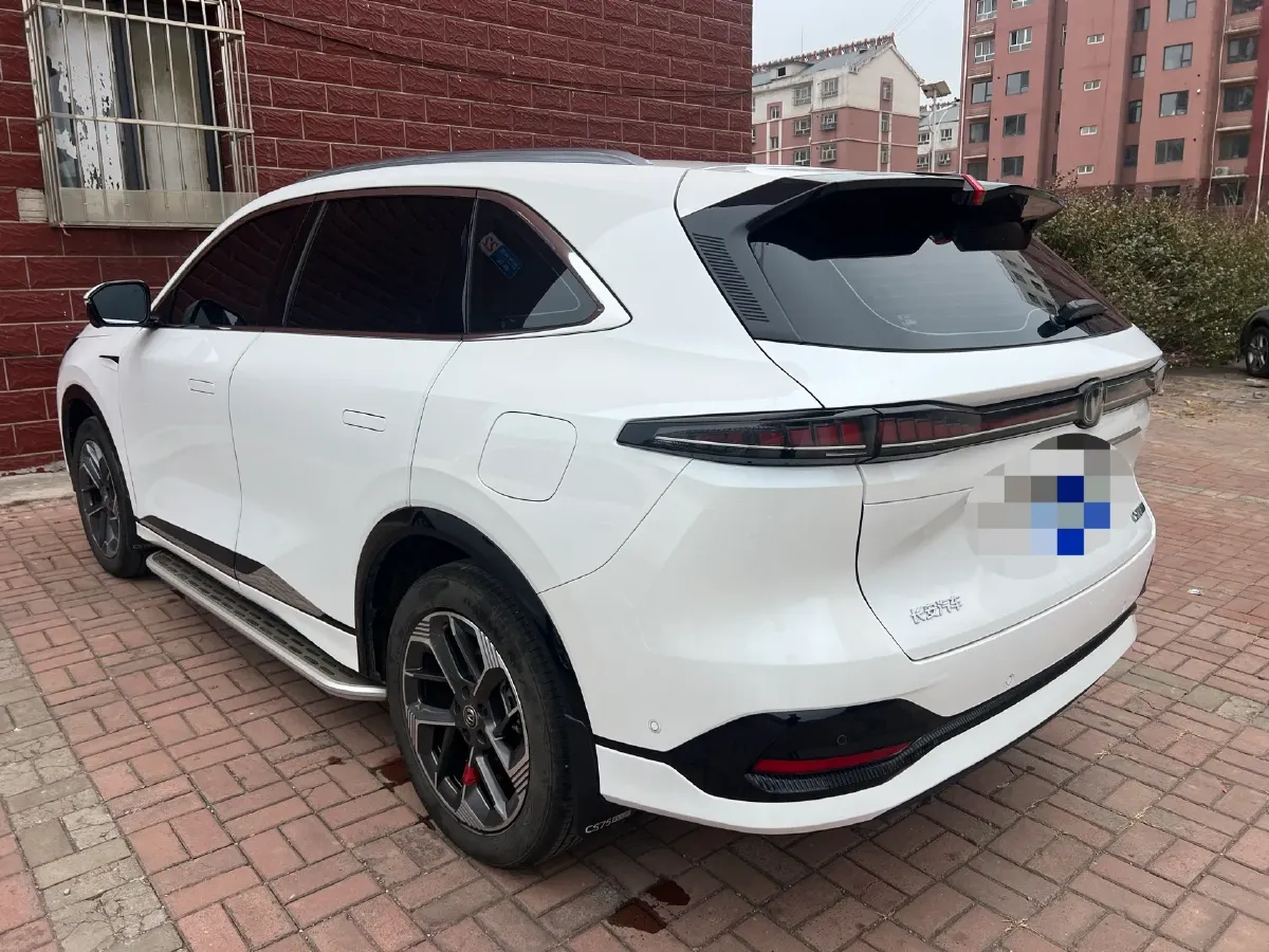 2025 ChangAn CS75 Plus 1.5T 192HP L4 8AT,autocango,china used car exporter,china ev exporter,chinese used car exporter,chinese used ev exporter