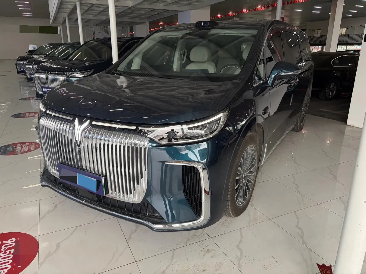 2026 Voyah Dream 1.5T 150HP L4 PHEV,autocango,china used car exporter,china ev exporter,chinese used car exporter,chinese used ev exporter