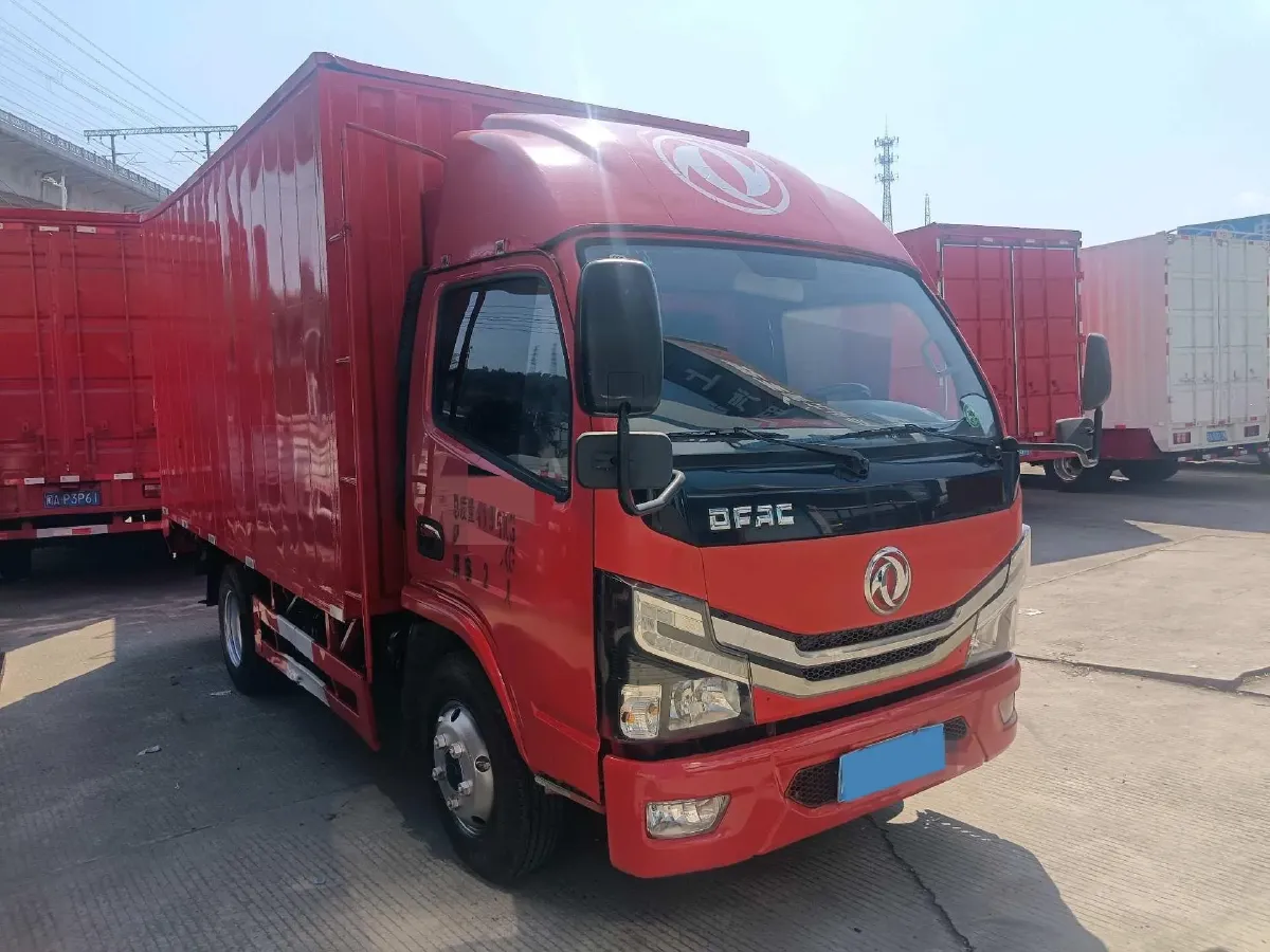 2021 Dongfeng RuiQi 2.4L 158HP L4 5MT,autocango,china used car exporter,china ev exporter,chinese used car exporter,chinese used ev exporter