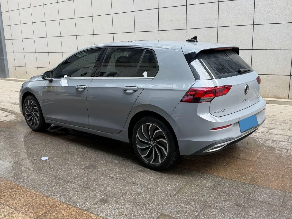 2023 Volkswagen Golf 1.4T 150HP L4 7DCT,autocango,china used car exporter,china ev exporter,chinese used car exporter,chinese used ev exporter