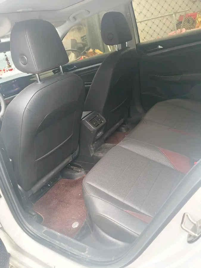 2021 Volkswagen Bora 1.5L 113HP L4 6AT,autocango,china used car exporter,china ev exporter,chinese used car exporter,chinese used ev exporter