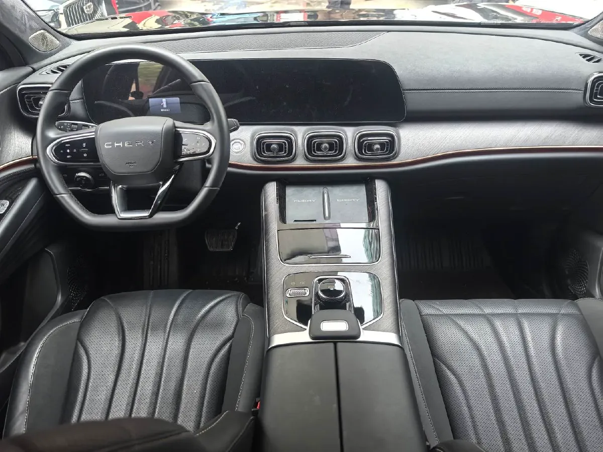 2025 Chery Tiggo 9 2.0T 261HP L4 7DCT,autocango,china used car exporter,china ev exporter,chinese used car exporter,chinese used ev exporter