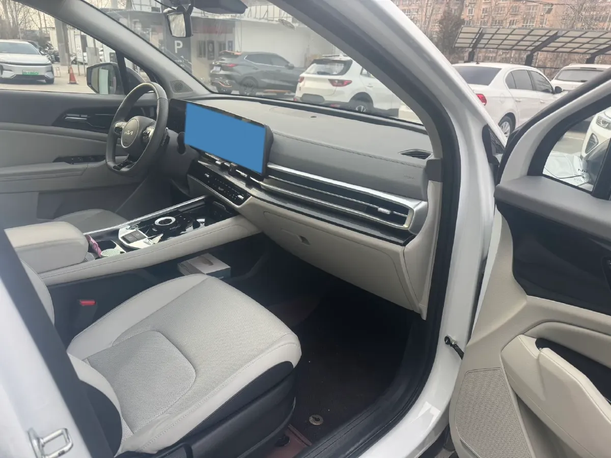 2023 Kia Sportage 1.5T 200HP L4 8AT,autocango,china used car exporter,china ev exporter,chinese used car exporter,chinese used ev exporter