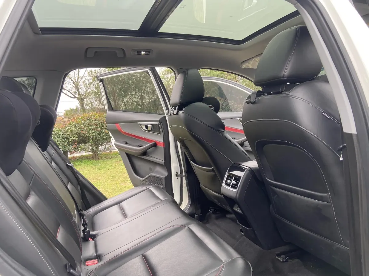 2020 Chery Tiggo 7 1.5T 156HP L4 CVT,autocango,china used car exporter,china ev exporter,chinese used car exporter,chinese used ev exporter