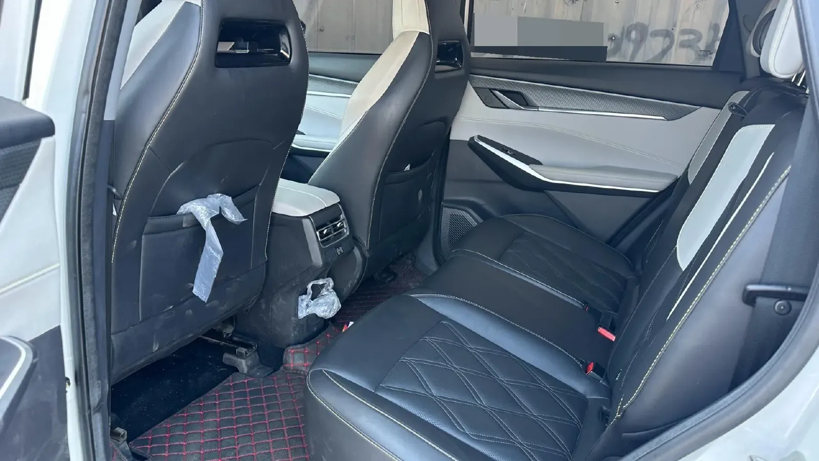 2023 ChangAn CS75 Plus 1.5T 188HP L4 8AT,autocango,china used car exporter,china ev exporter,chinese used car exporter,chinese used ev exporter