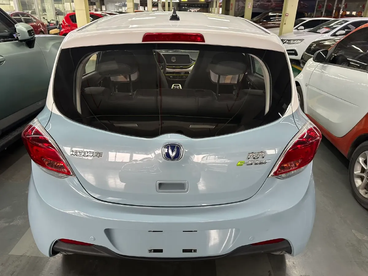 2020 ChangAn BenBen E-Star BEV 32.2KWH,autocango,china used car exporter,china ev exporter,chinese used car exporter,chinese used ev exporter