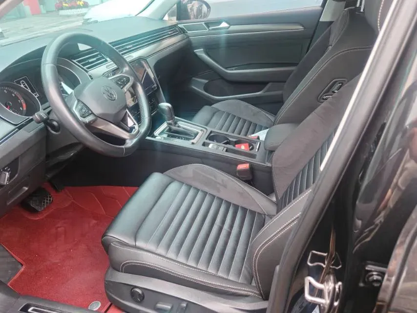 2020 Volkswagen Magotan 2.0T 186HP L4 7DCT,autocango,china used car exporter,china ev exporter,chinese used car exporter,chinese used ev exporter