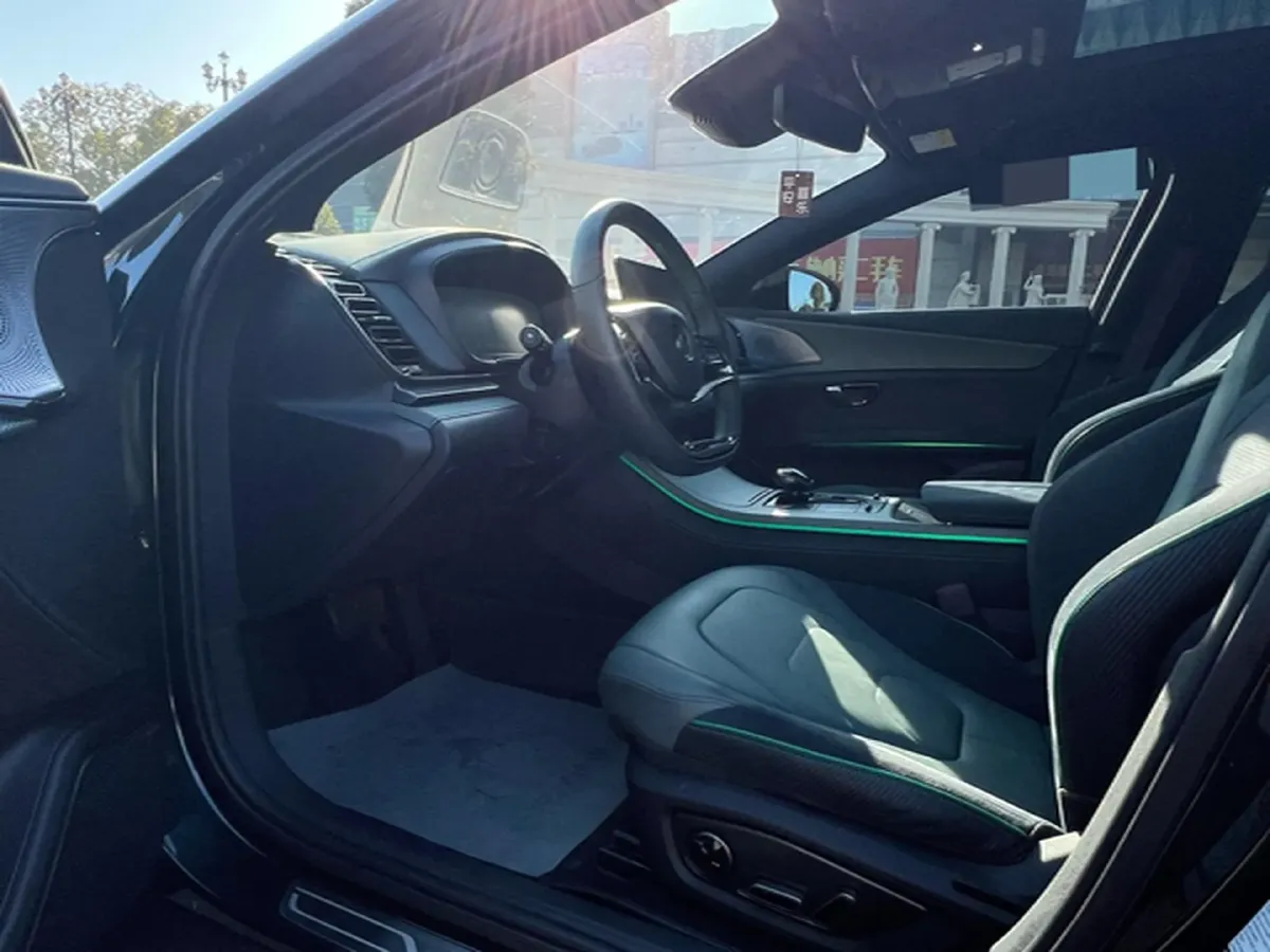 2022 Toyota Highlander 2.5L 192HP L4 E-CVT Hybrid,autocango,china used car exporter,china ev exporter,chinese used car exporter,chinese used ev exporter