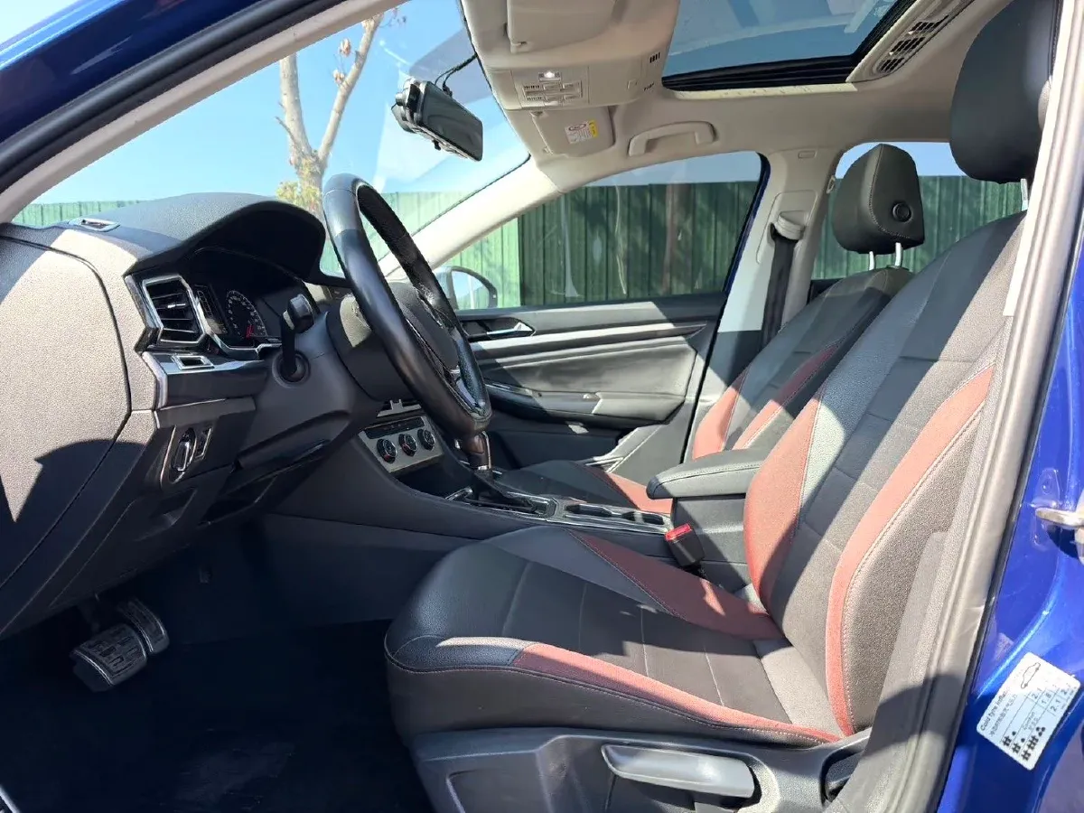 2019 Bestune T77 1.2T 143HP L4 7DCT,autocango,china used car exporter,china ev exporter,chinese used car exporter,chinese used ev exporter