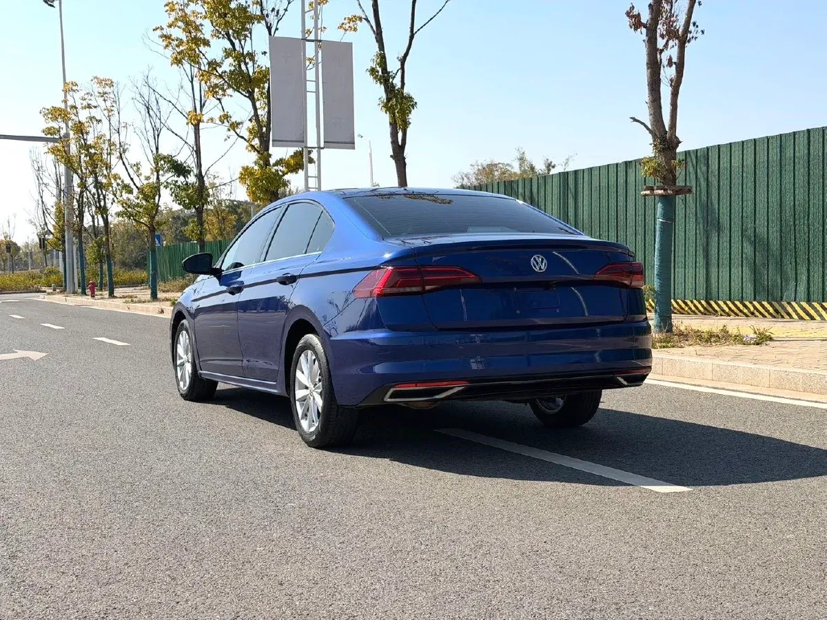 2019 Bestune T77 1.2T 143HP L4 7DCT,autocango,china used car exporter,china ev exporter,chinese used car exporter,chinese used ev exporter