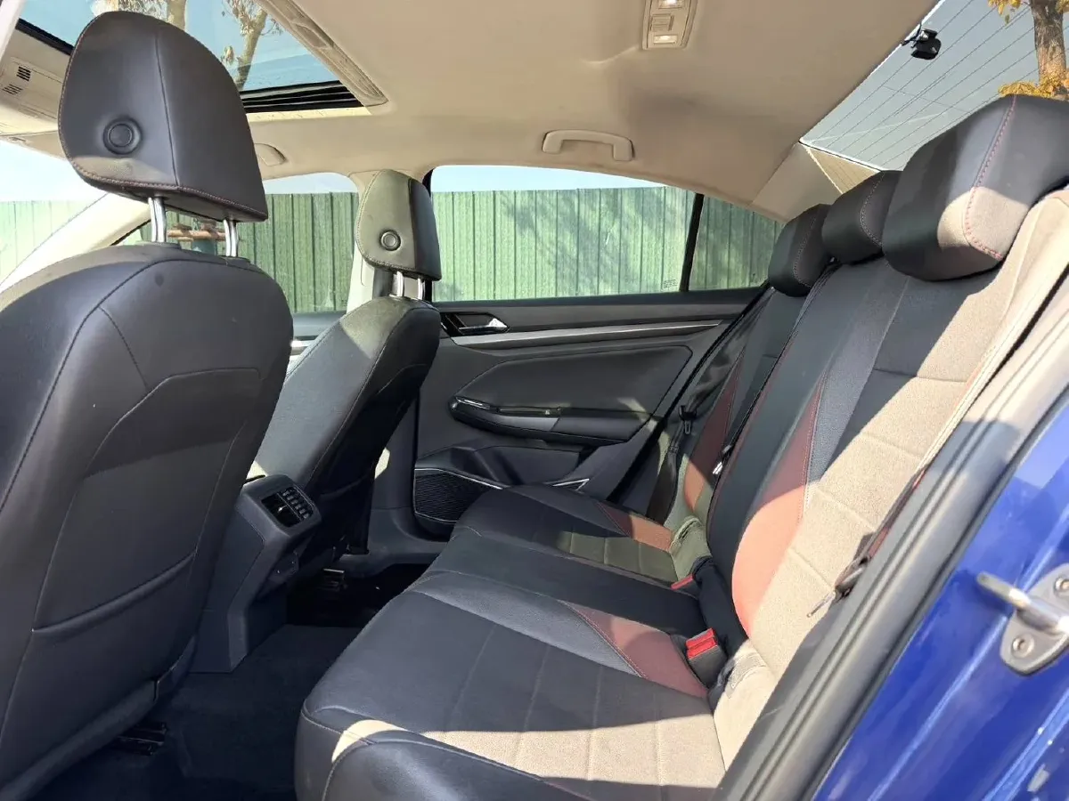 2019 Bestune T77 1.2T 143HP L4 7DCT,autocango,china used car exporter,china ev exporter,chinese used car exporter,chinese used ev exporter