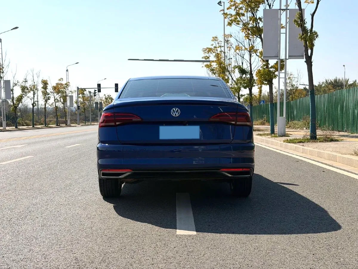 2019 Bestune T77 1.2T 143HP L4 7DCT,autocango,china used car exporter,china ev exporter,chinese used car exporter,chinese used ev exporter