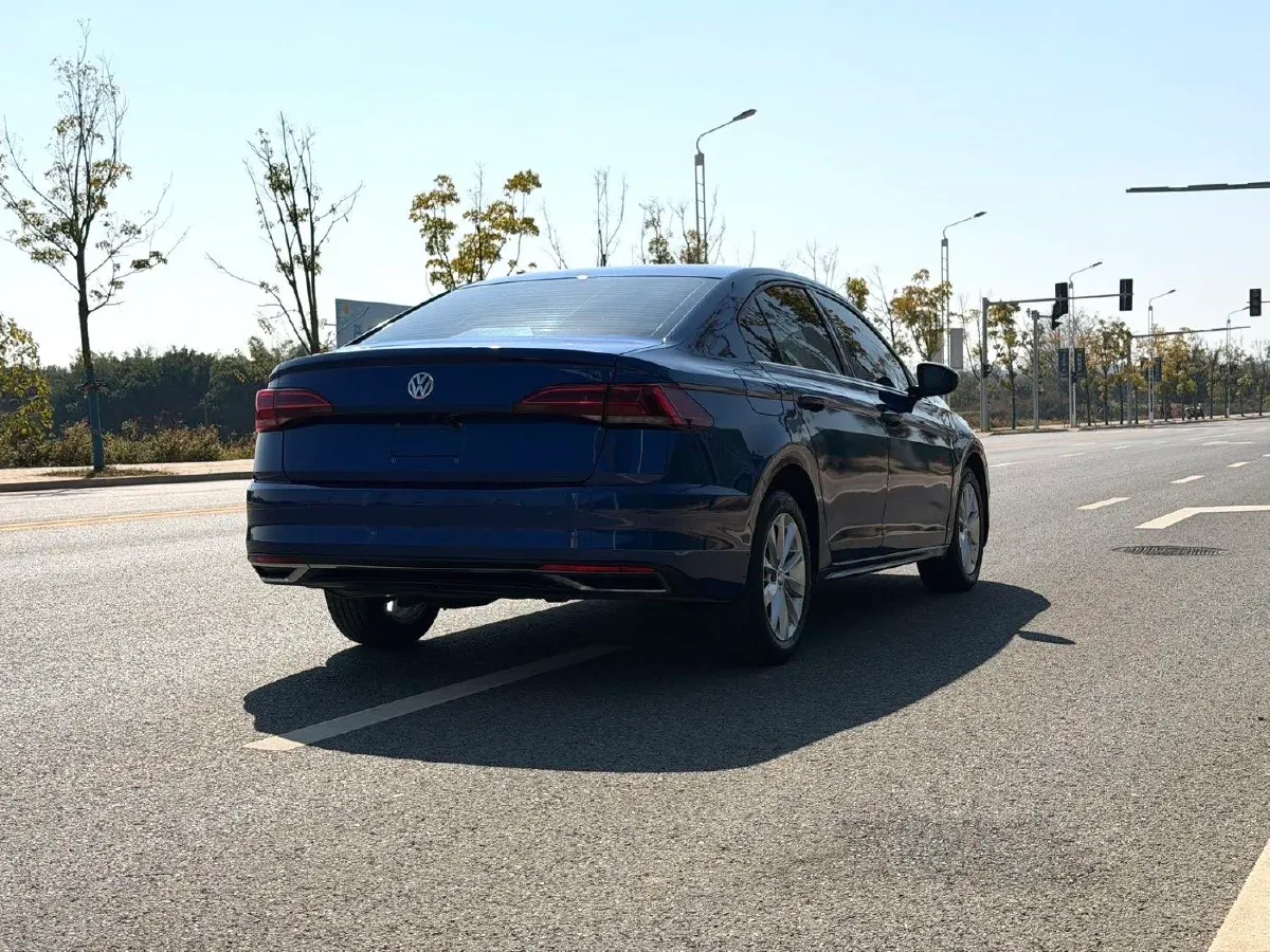 2019 Bestune T77 1.2T 143HP L4 7DCT,autocango,china used car exporter,china ev exporter,chinese used car exporter,chinese used ev exporter