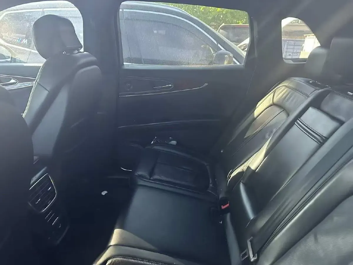 2019 Lincoln Nautilus 2.7T 329HP V6 8AT,autocango,china used car exporter,china ev exporter,chinese used car exporter,chinese used ev exporter