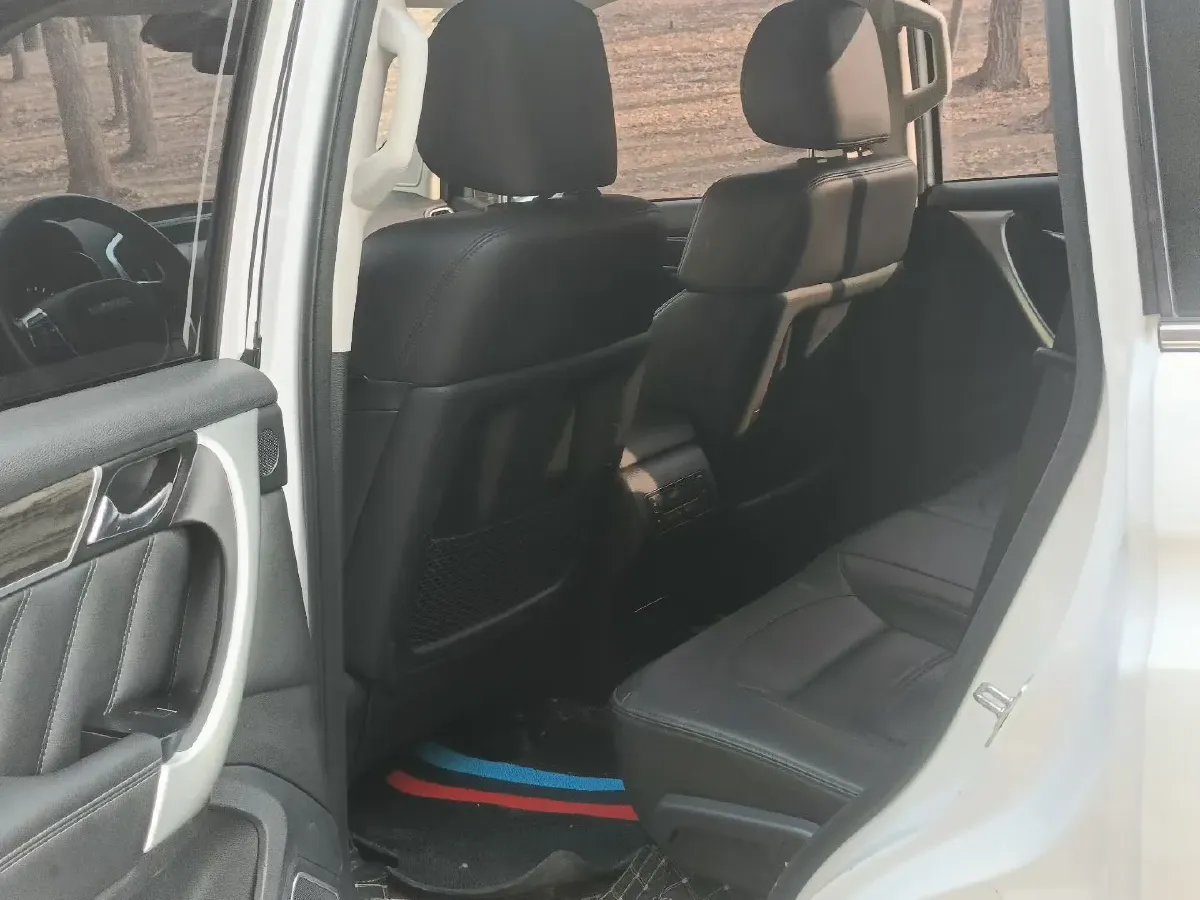 2017 Haval H9 2.0T 252HP L4 8AT,autocango,china used car exporter,china ev exporter,chinese used car exporter,chinese used ev exporter