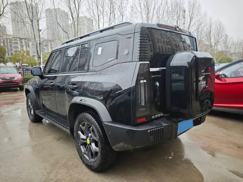 2023 Jetour Traveller 2.0T 254HP L4 7DCT,autocango,china used car exporter,china ev exporter,chinese used car exporter,chinese used ev exporter
