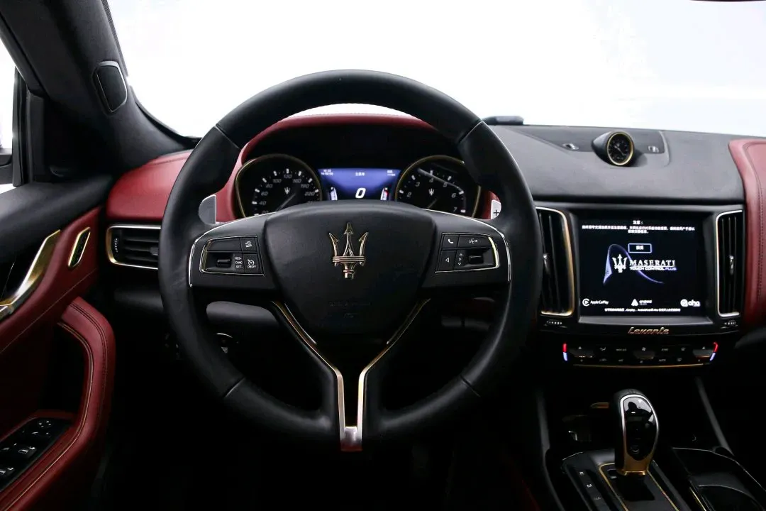 2018 Maserati Levante 3.0T 350HP V6 8AT,autocango,china used car exporter,china ev exporter,chinese used car exporter,chinese used ev exporter