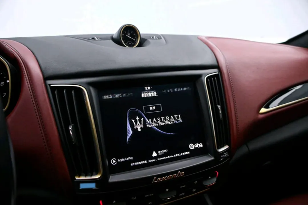 2018 Maserati Levante 3.0T 350HP V6 8AT,autocango,china used car exporter,china ev exporter,chinese used car exporter,chinese used ev exporter