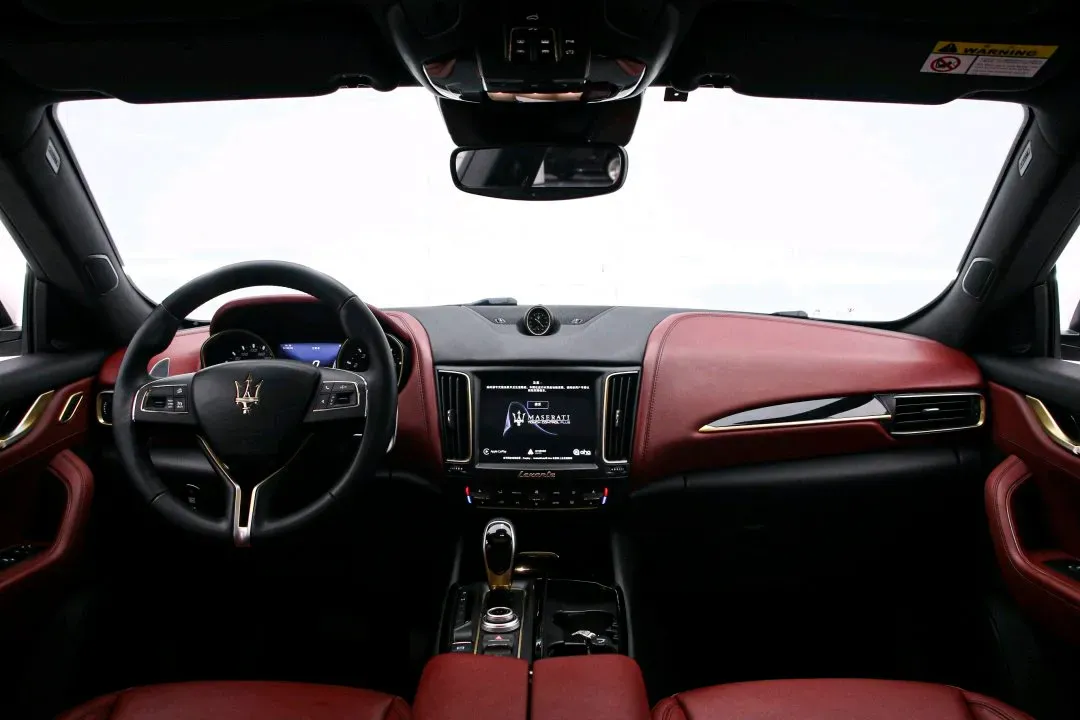 2018 Maserati Levante 3.0T 350HP V6 8AT,autocango,china used car exporter,china ev exporter,chinese used car exporter,chinese used ev exporter