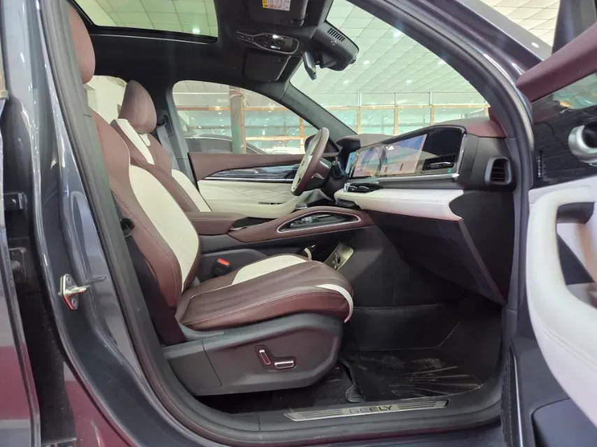 2024 Geely Monjaro 2.0T 238HP L4 8AT,autocango,china used car exporter,china ev exporter,chinese used car exporter,chinese used ev exporter