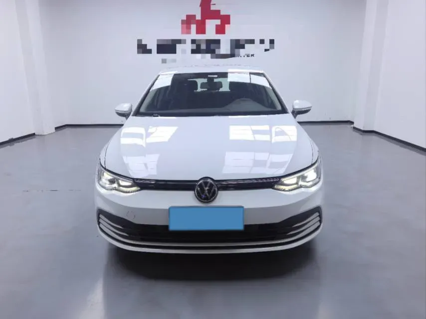 2023 Volkswagen Golf 1.2T 116HP L4 7DCT,autocango,china used car exporter,china ev exporter,chinese used car exporter,chinese used ev exporter