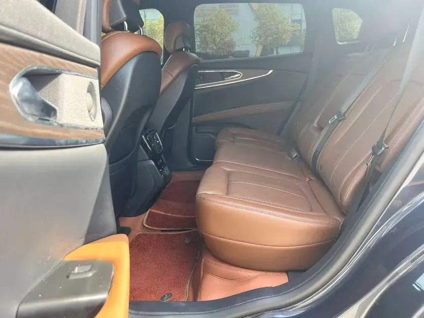 2021 Lincoln Nautilus 2.7T 322HP V6 8AT,autocango,china used car exporter,china ev exporter,chinese used car exporter,chinese used ev exporter